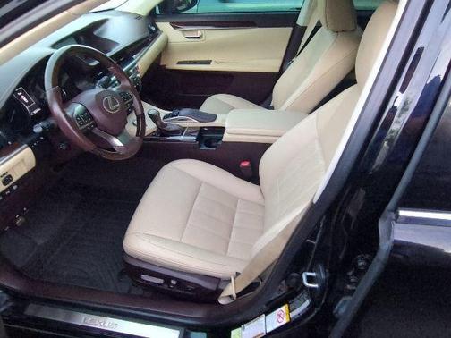 2018 Lexus ES 350 Base