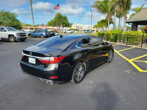 Obsidian 2018 Lexus ES 350 Base