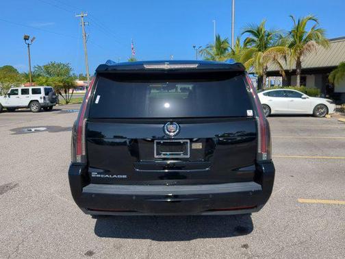 2015 Cadillac Escalade ESV Premium