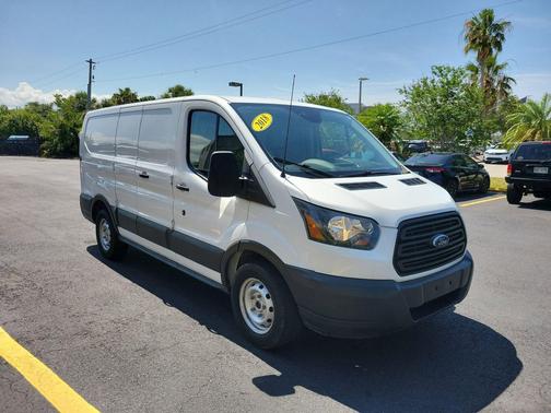 Oxford White 2018 Ford Transit-150 Base