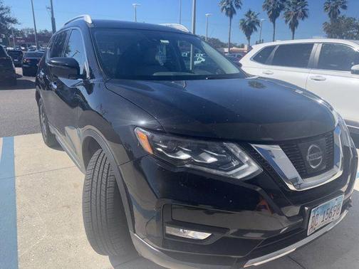 2017 Nissan Rogue SL