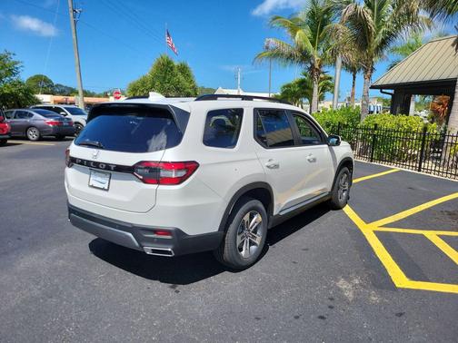Platinum White 2026 Honda Pilot EX-L