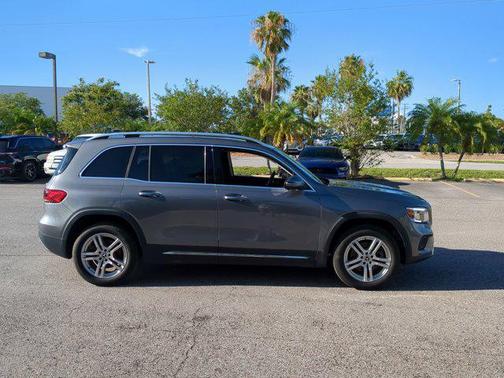 2022 Mercedes-Benz GLB 250 4MATIC