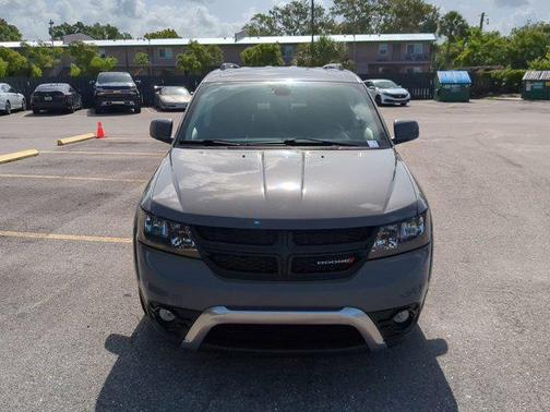 2020 Dodge Journey Crossroad