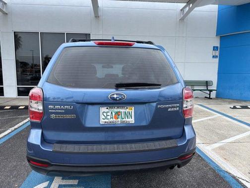 2016 Subaru Forester 2.5i