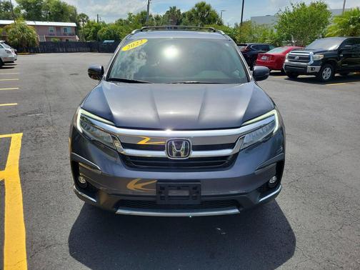 Modern Steel Metallic 2022 Honda Pilot Touring 8-Passenger