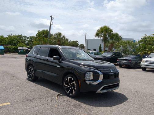 2023 Mitsubishi Outlander PHEV 40th Anniversary S-AWC