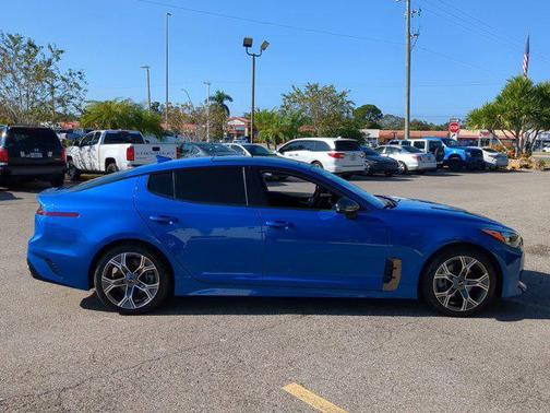 2021 Kia Stinger GT-Line