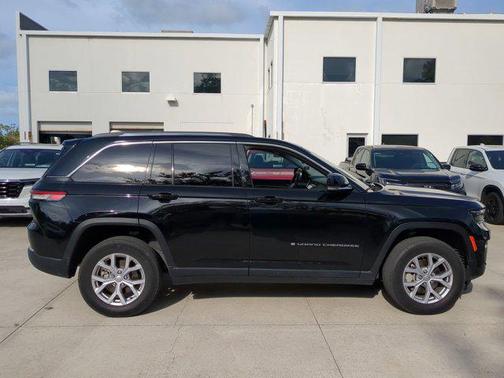2022 Jeep Grand Cherokee Limited X