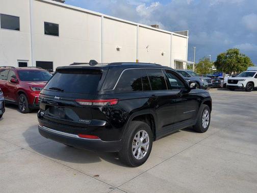 2022 Jeep Grand Cherokee Limited X