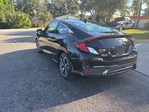 2020 Honda Civic Touring
