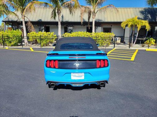 2017 Ford Mustang EcoBoost Premium