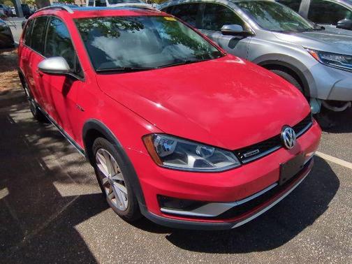2017 Volkswagen Golf Alltrack TSI SE