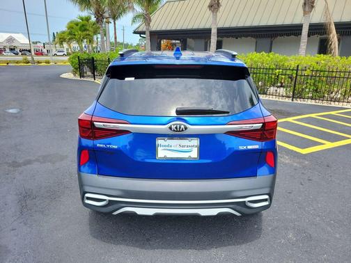 Neptune Blue 2021 Kia Seltos SX Turbo