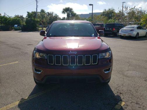 2018 Jeep Grand Cherokee Laredo E