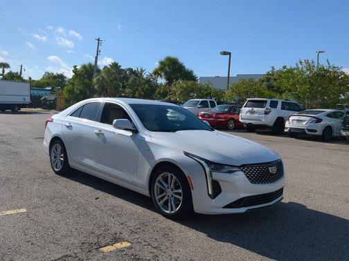 2020 Cadillac CT4 Luxury