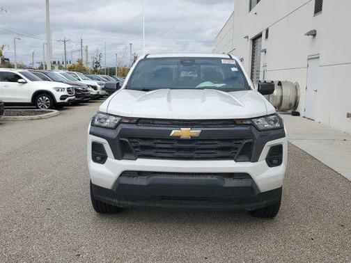 Summit White 2023 Chevrolet Colorado LT