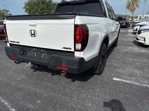 2022 Honda Ridgeline Black