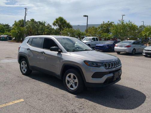 2023 Jeep Compass Sport