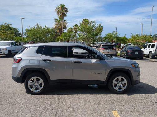 2023 Jeep Compass Sport