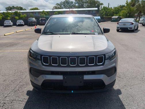 2023 Jeep Compass Sport