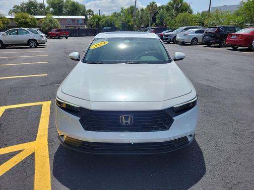 Platinum 2024 Honda Accord EX