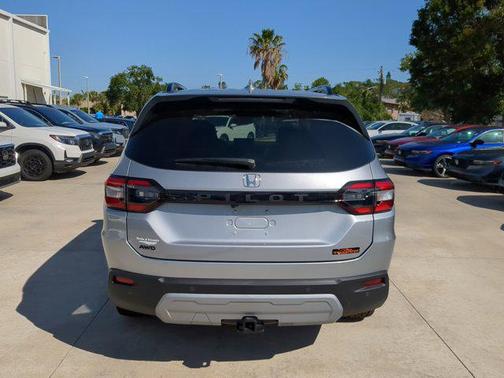 2025 Honda Pilot TrailSport
