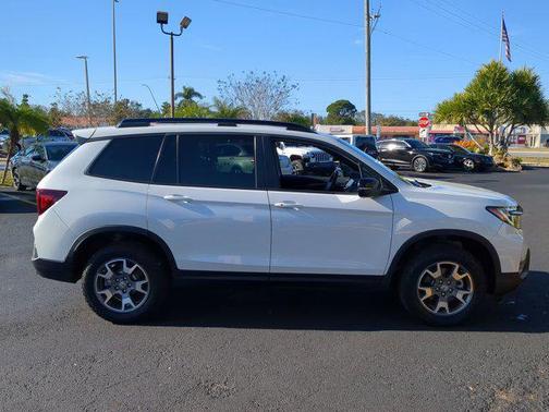 2023 Honda Passport AWD TrailSport