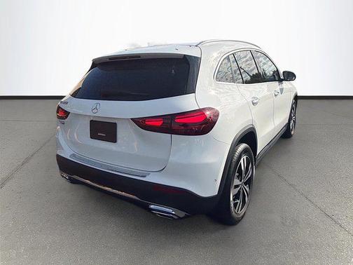 2025 Mercedes-Benz GLA 250 4MATIC