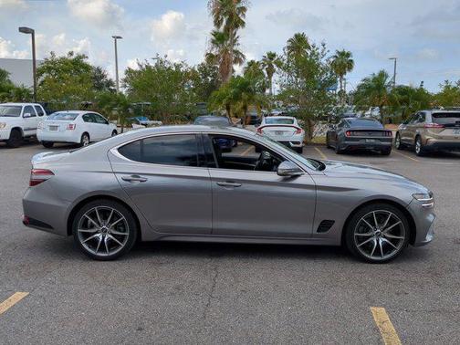 2023 Genesis G70 3.3T RWD