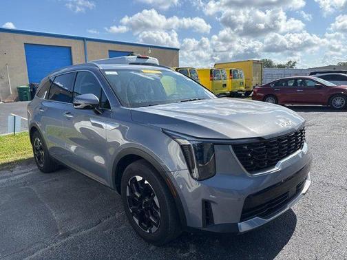 2024 Kia Sorento S