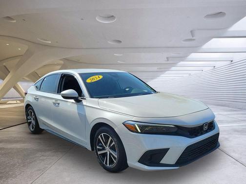 Platinum White Pearl 2024 Honda Civic LX