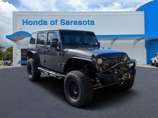 2017 Jeep Wrangler Unlimited Sahara