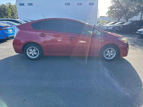 2010 Toyota Prius III