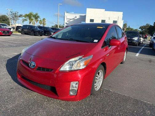2010 Toyota Prius III