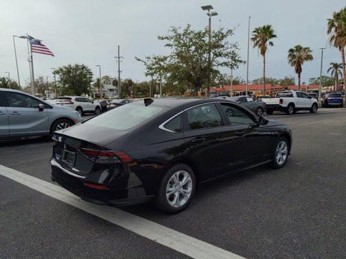 2025 Honda Accord LX 1.5T