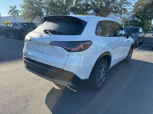 2024 Honda HR-V EX-L