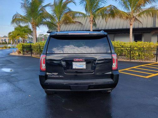 2020 GMC Yukon XL SLE