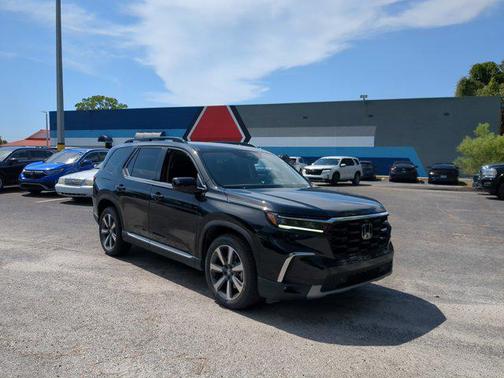 2025 Honda Pilot Elite