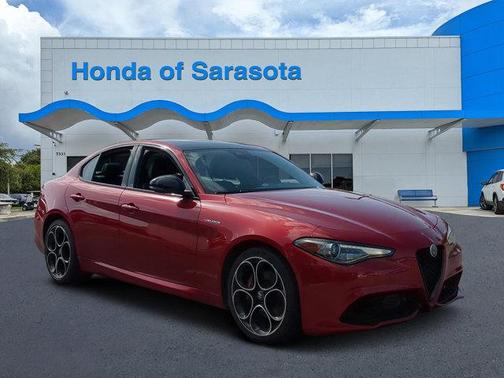 2023 Alfa Romeo Giulia Veloce AWD