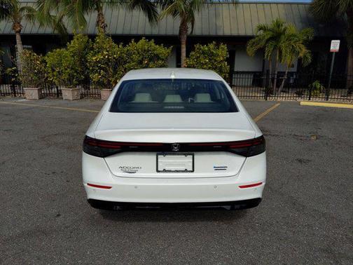 2025 Honda Accord Hybrid Touring