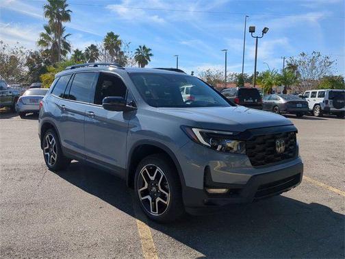 2023 Honda Passport AWD Elite