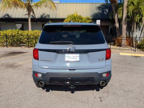 2023 Honda Passport AWD Elite