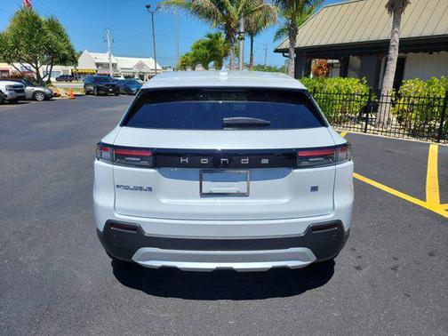 Frostline White Pearl 2026 Honda Prologue EX