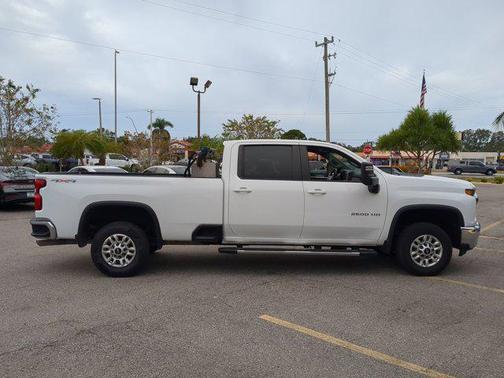 2023 Chevrolet Silverado 2500 LT