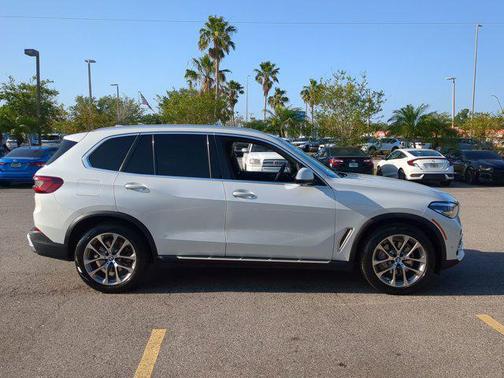 2023 BMW X5 sDrive40i