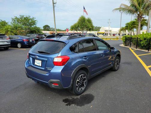 Quartz Blue Pearl 2017 Subaru Crosstrek 2.0i Premium