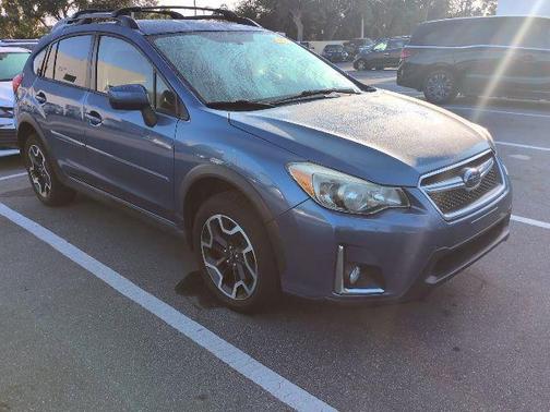 Quartz Blue Pearl 2017 Subaru Crosstrek 2.0i Premium