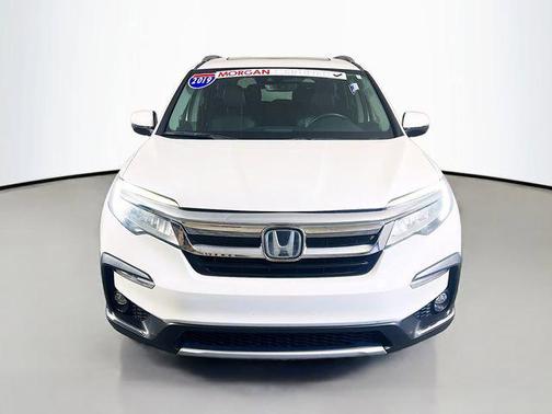 2019 Honda Pilot Touring 8-Passenger