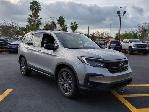 2022 Honda Pilot 2WD Sport